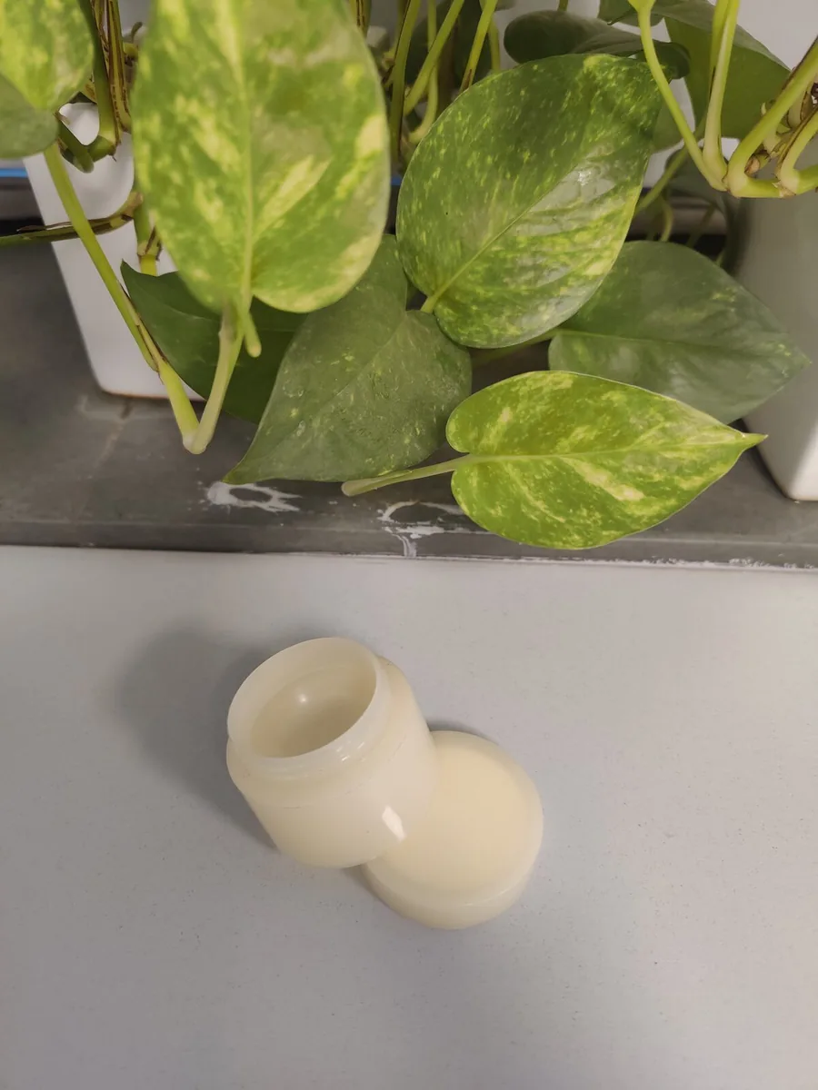 IDA serum bottle, real photo, open neck